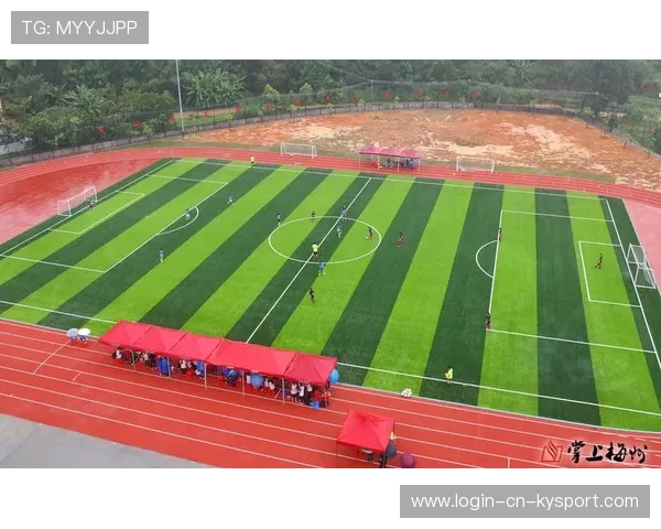 足球场地开放时间延长,方便群众锻炼,足球场免费开放国家政策 足球场地开放时间延长,方便群众锻炼,足球场免费开放国家政策